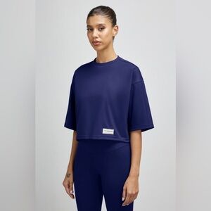 THEGIVINGMOVEMENT Boxy Light Softskin100© T-Shirt, Small